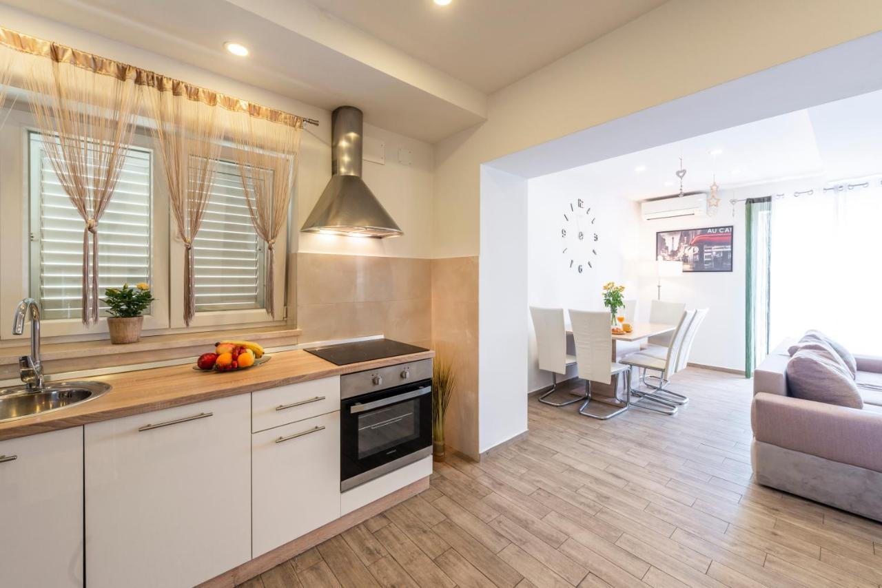 Charming Apartment Ines Дубровник Екстериор снимка