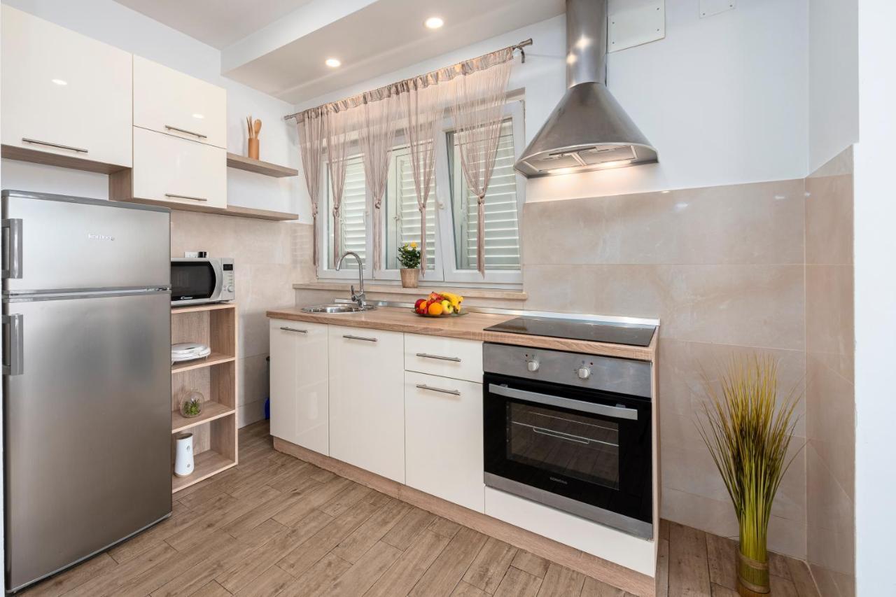 Charming Apartment Ines Дубровник Екстериор снимка