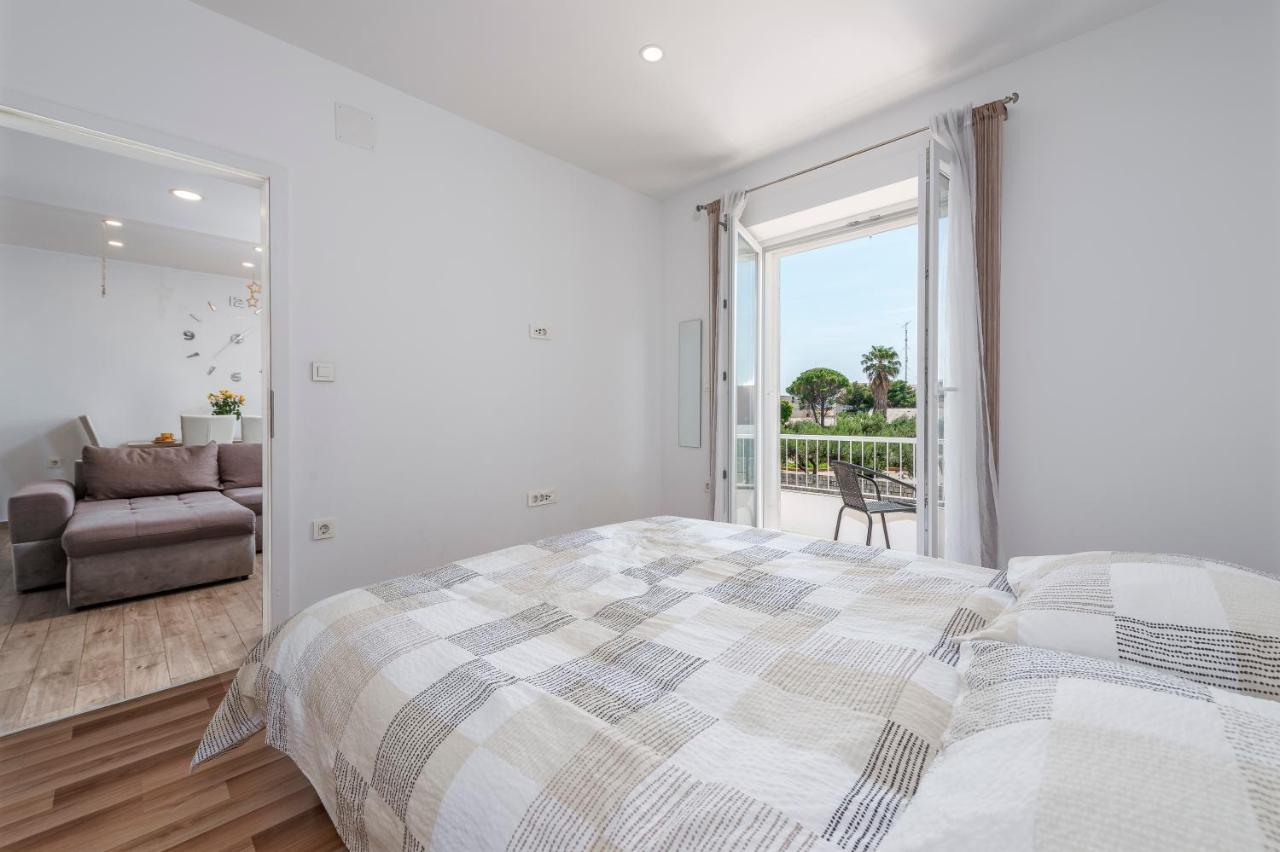Charming Apartment Ines Дубровник Екстериор снимка