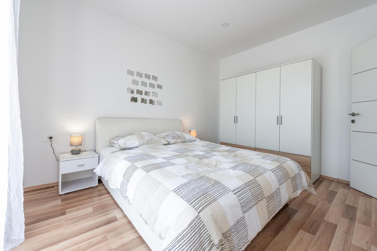 Charming Apartment Ines Дубровник Екстериор снимка