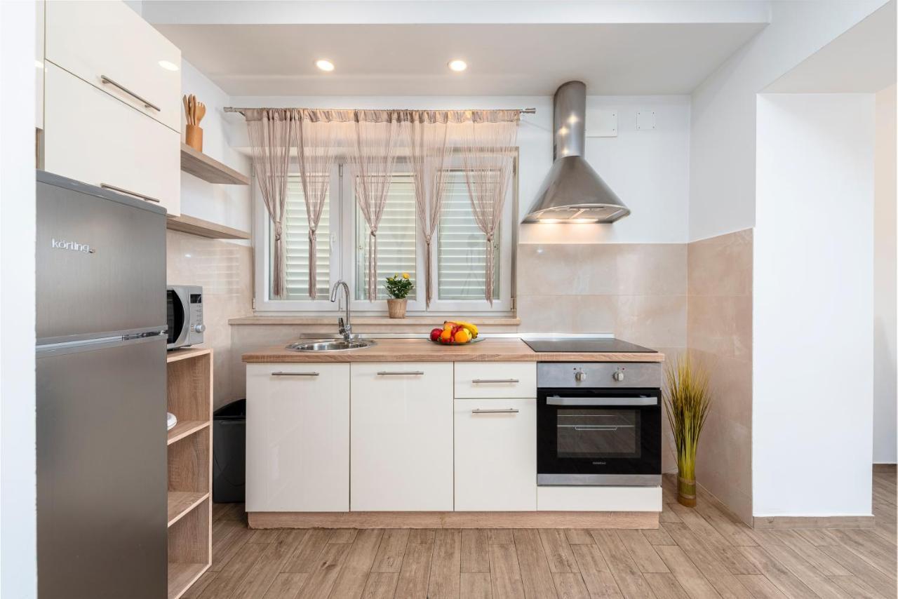 Charming Apartment Ines Дубровник Екстериор снимка