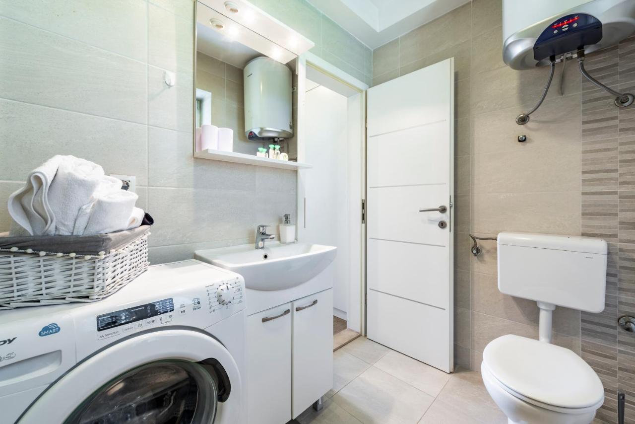 Charming Apartment Ines Дубровник Екстериор снимка